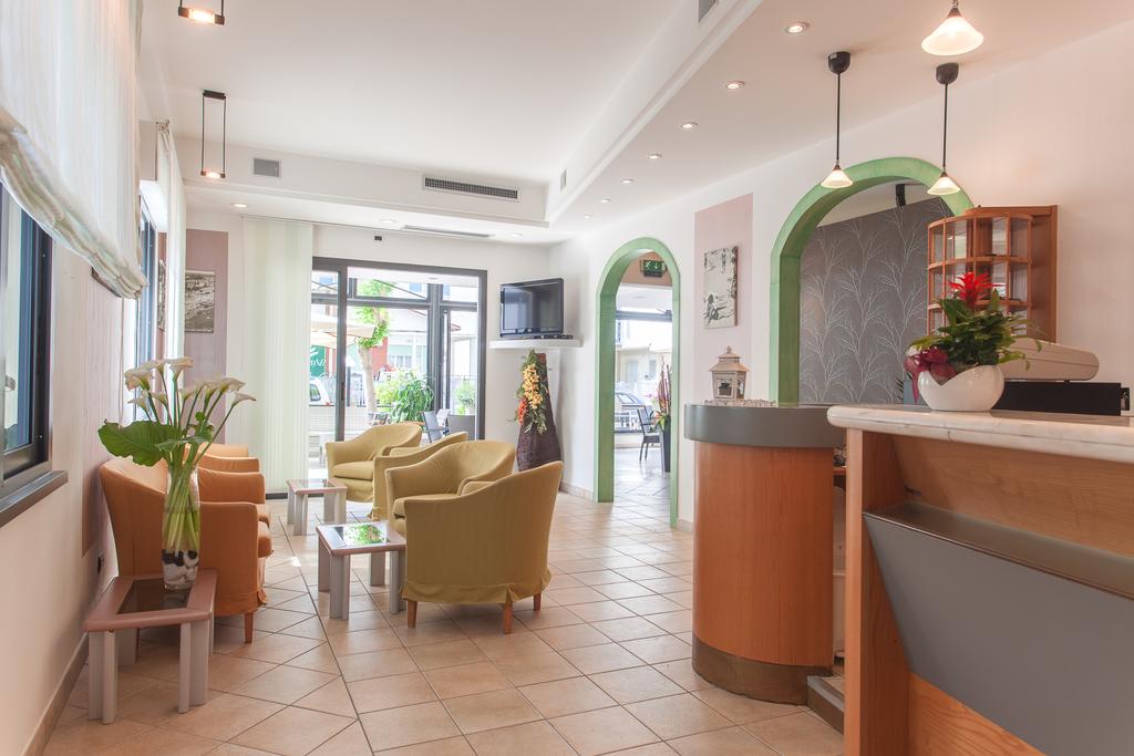 Hall Hotel Vittoria